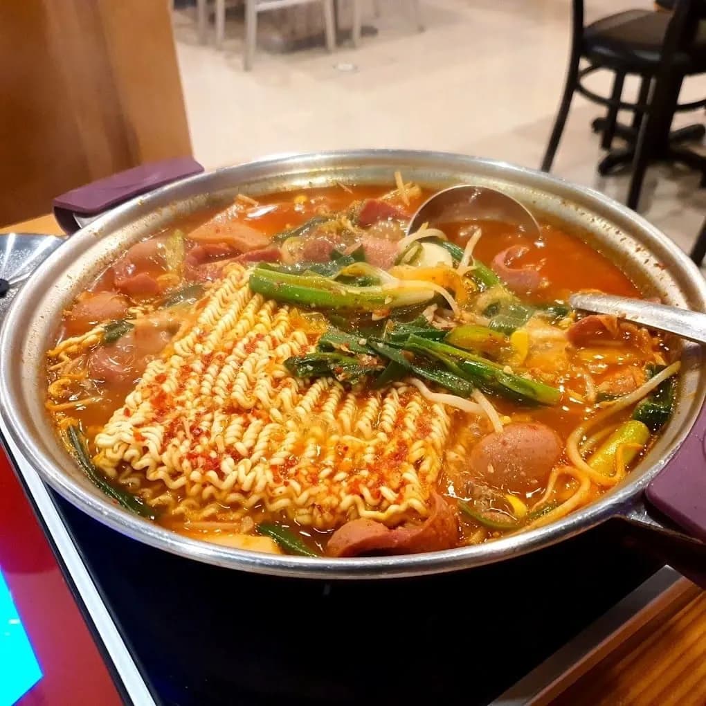 Bally Budaejjigae