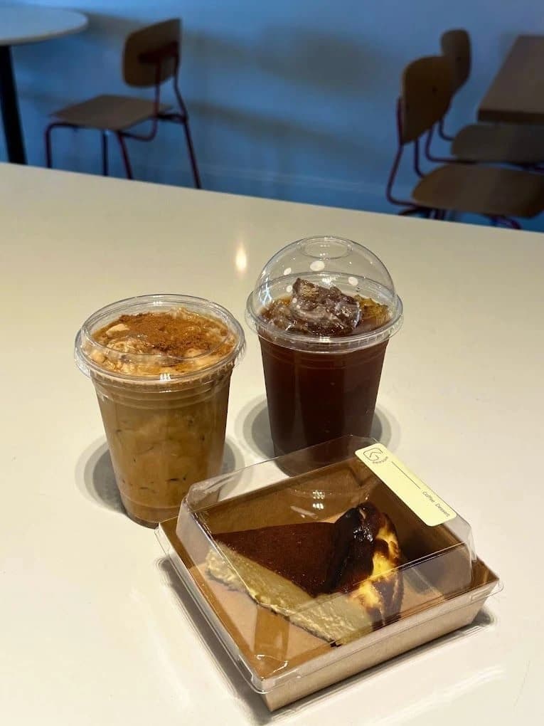 Cafe SeeSaw
