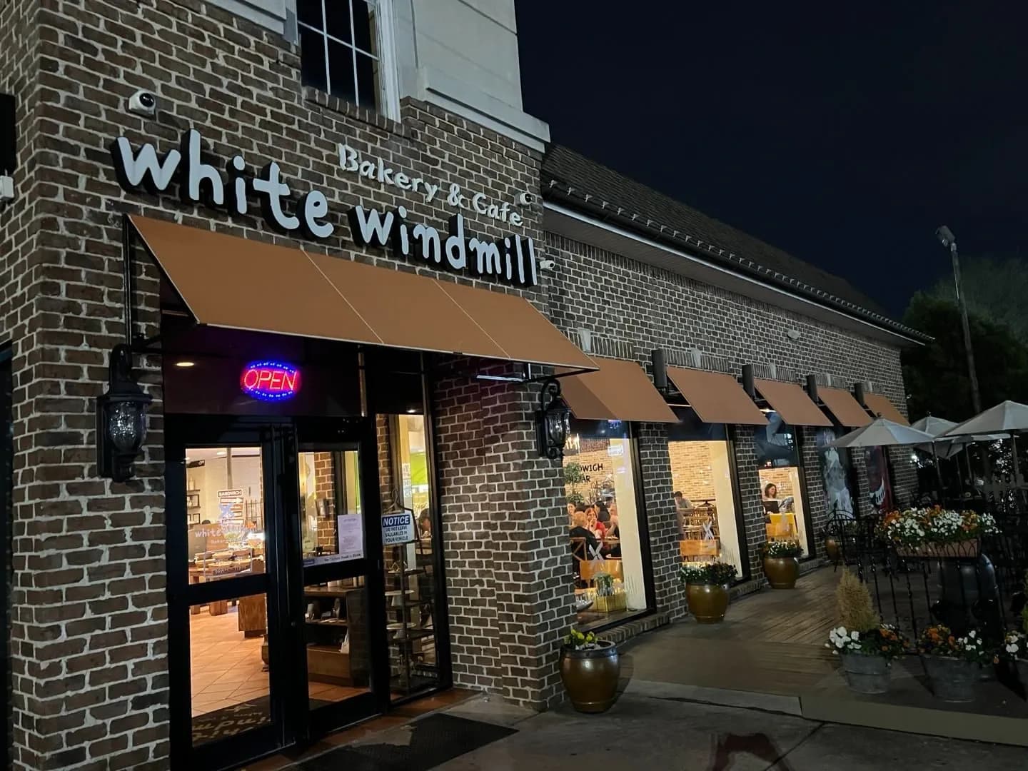 White Windmill Coffee and Bakery-Doraville